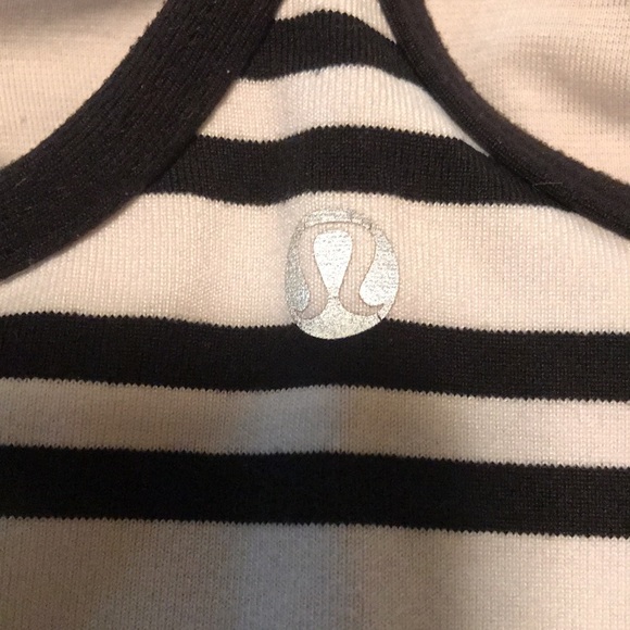 Lululemon tank - Picture 4 of 4